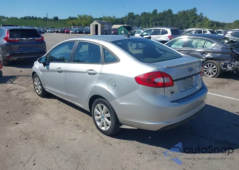 2012 Ford Fiesta Se z USA, uszkodzony, nr VIN 3FADP4BJ1CM101694